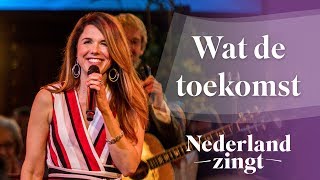 Video thumbnail of "Wat de toekomst brengen moge - Nederland Zingt"