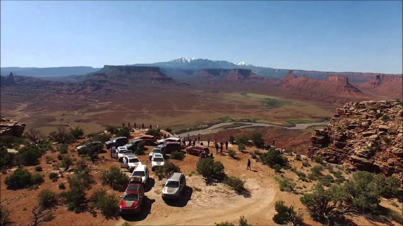 The New 2015 Jeep Cherokee Trailhawk! - YouTube
