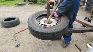 Homemade tire mounting tool