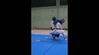 Judo/Kamikaze Throw against Gadauli Grip/Бросок через Грудь против Гадаули/#Shorts