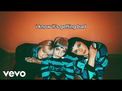 Diva Bleach - Crawling (Lyric Video)