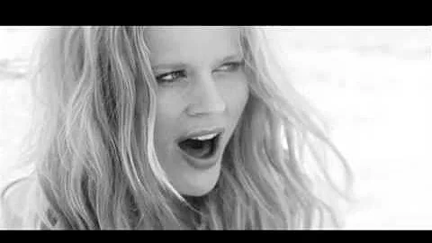 Ilse DeLange - Beautiful Distraction (HD Videoclip)