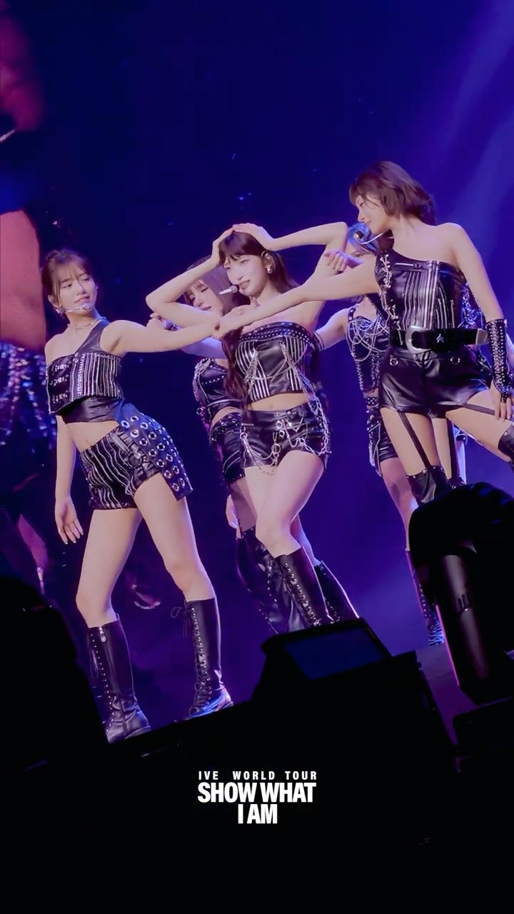 𝑆𝐻𝑂𝑊 𝑊𝐻𝐴𝑇 𝐼 𝐴𝑀 in AUCKLAND ✈️ #IVE #아이브