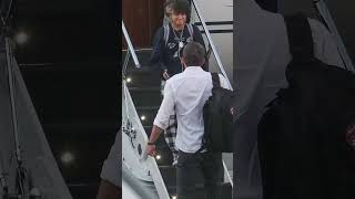 Jennifer Lopez Lands in L A  With Ben Affleck & Emme, and the Internet Splits Into “Family Unity” vs