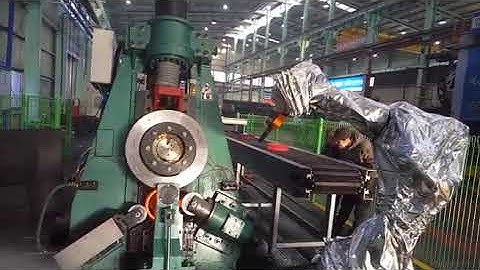 Automtic Ring Rolling Machine with Robots Loading & Unloading