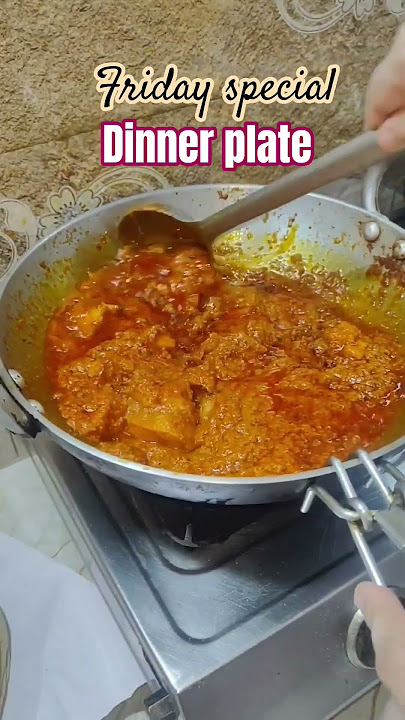 Makan malam spesial Jumat 🍽️ #lagu #memasakdenganranobee #makanan #rotisabzi #lucu #nonvegetarian...