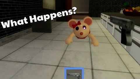 WHAT HAPPENS IF YOU SHOOT THE CRAWLING MOUSY IN TAG MODE? - Piggy Myth Busting!