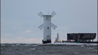 Sections for the new Japanese Cruise Ship ASUKA III leaving the port of Świnoujście / PL by inselvideo 778 views 5 months ago 1 minute, 36 seconds