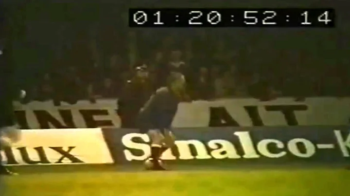 Willie Johnston sitting on the ball Vrs Bayern Mun...