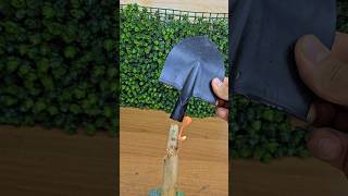 The Right Way to Secure a Shovel Handle #shovelhandle #diy #workshop #handyman #toolroll