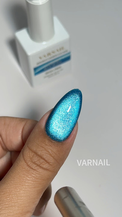 ✨ Obsessed? Hema-Free Cat Eye Gel Polish CEHL05 Blue Quinn #nails #naildesigns #glassbeadsnails