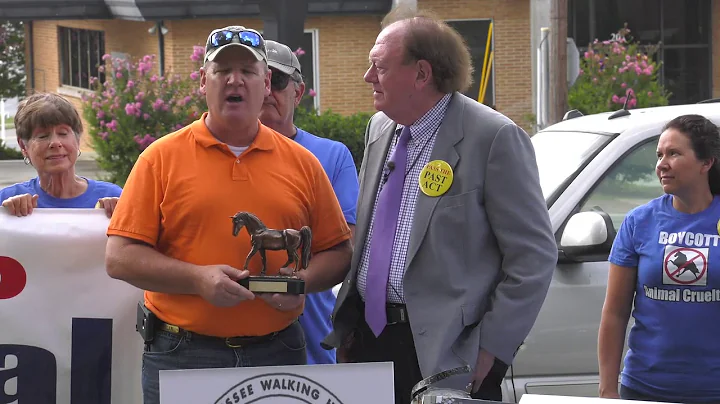 Horseman Mr. Carl Bledsoe Receives CCABLAC "Profil...