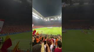 Galatasaray-Molde Şampiyonlar Ligi Müziği