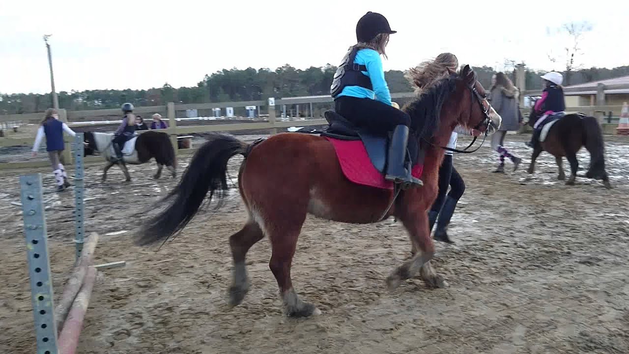 Cours de saut débutant chute !!