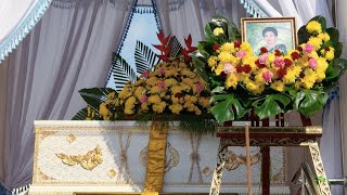 With deepest love and condolences, Mother Mali Rattanajitbanjong. Cremation ceremony at Wat Mahap...