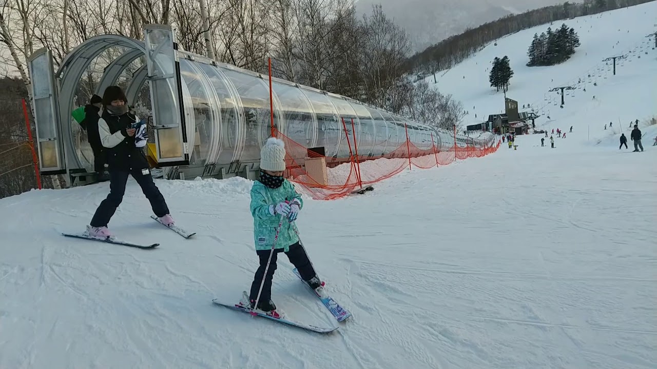 北海道札幌テイネオリンピアスキー場スノーエスカレーター Youtube