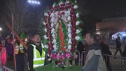 Thousands make pilgrimage to Des Plaines in honor ...