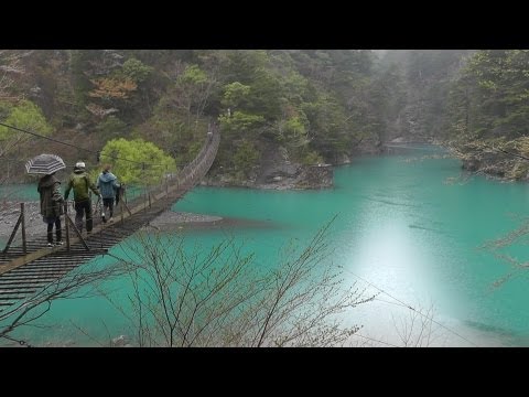 寸又峡・夢の吊橋