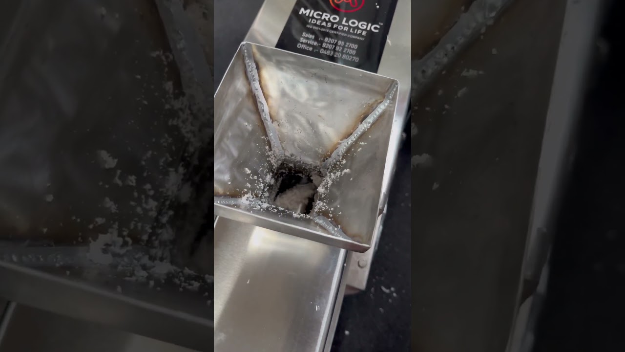 Coconut milk extractor machine 9207 92 2700