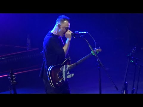 Видео: ЗВЕРИ - Live @ Мегаспорт, Москва 12.06.2021 (Preview)