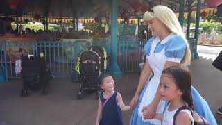 Disneyland Hong Kong With Disney Princess Alice In Wonderland