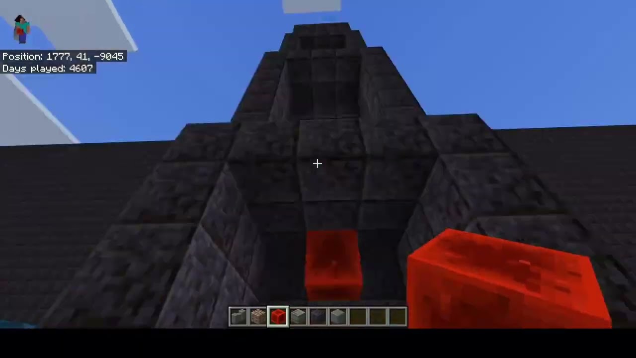 Minecraft: The Nuncaverse presents the U.S.S. Enterprise. (Part 1. Saucer section and dry dock)