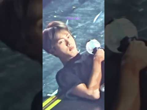 Jin And Taehyung Reaction For Jungkook S Backflip Shorts Bts Jin Taehyung Jungkook 