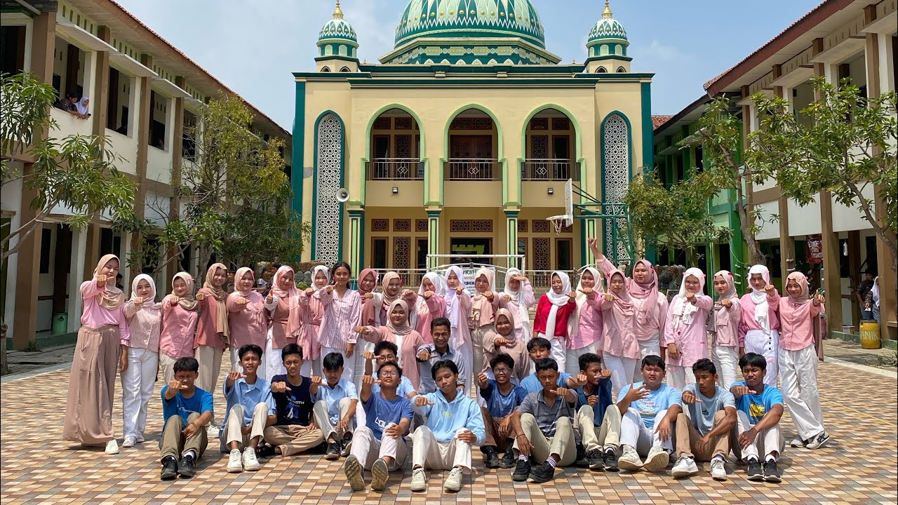 FLASMOB 12 MIPA 6 || UJIAN PRAKTIK SMA NEGERI 3 CIKARANG UTARA