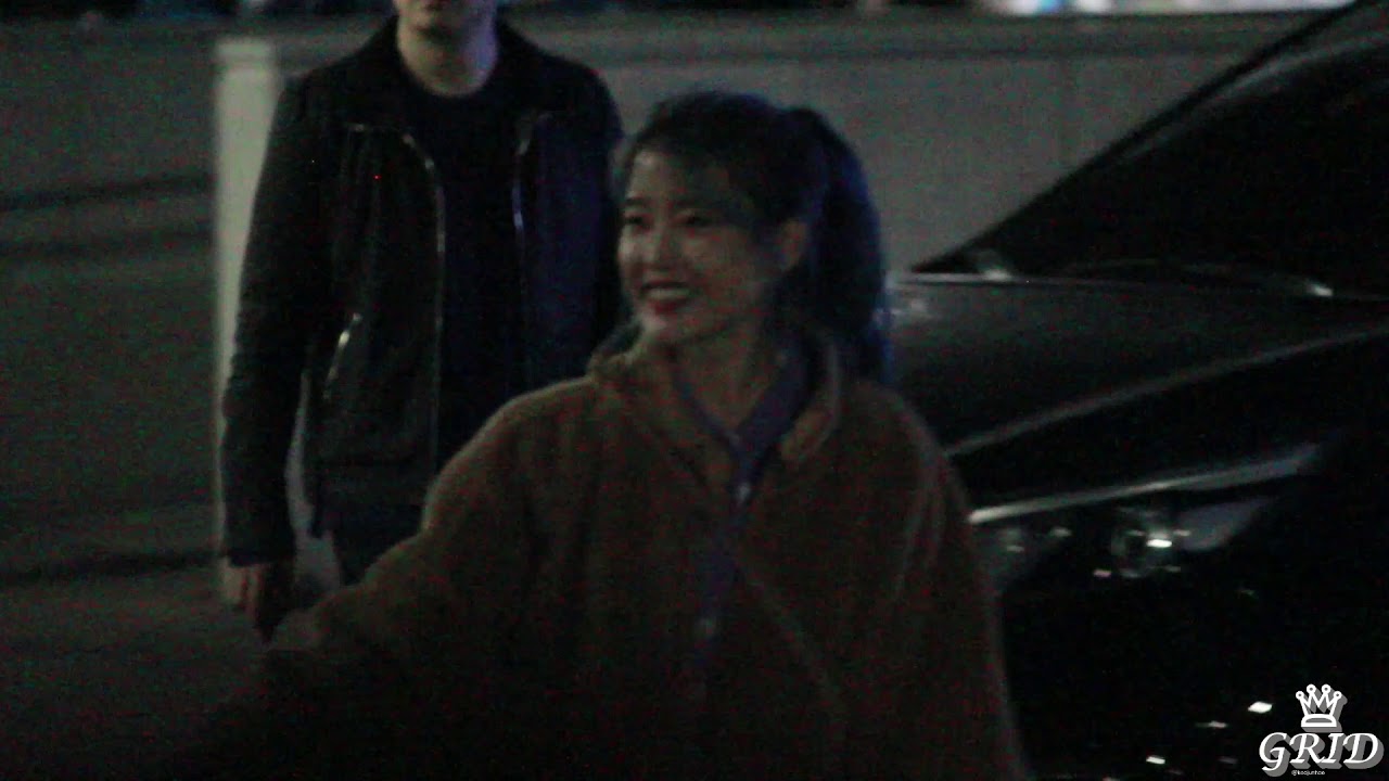 #아이유콘서트 #서울콘서트 #LovePoem 191123 LovePoem 서울 토요일콘서트 퇴근길  by.GRID