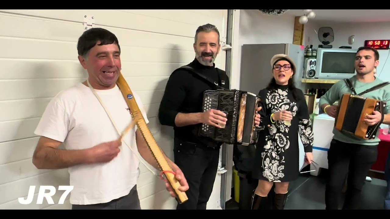 Noite de Reis 👑 em casa do João Antunes 10/1/26 👑🪗🇵🇹🌏