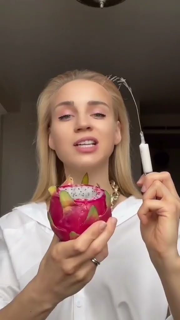 Dragon Fruit Coffee ? ☕️ #food #asmreating #mukbang #fruit