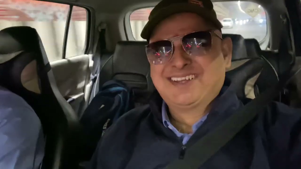 Aaj to office late ho gye traffic ki vajah se