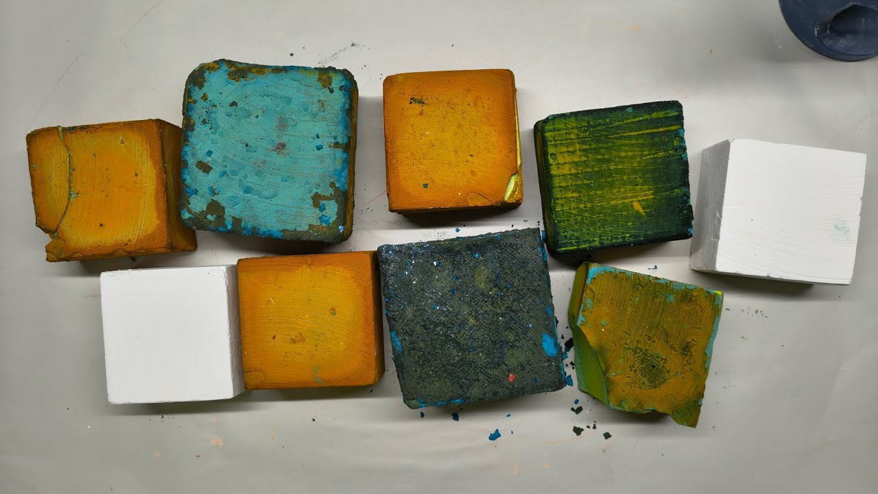 Fresh colour chalk crushing 