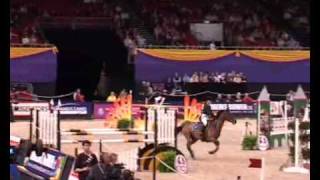 Funfair Winning Jump off round for the Foxhunter Final at HOYS.avi