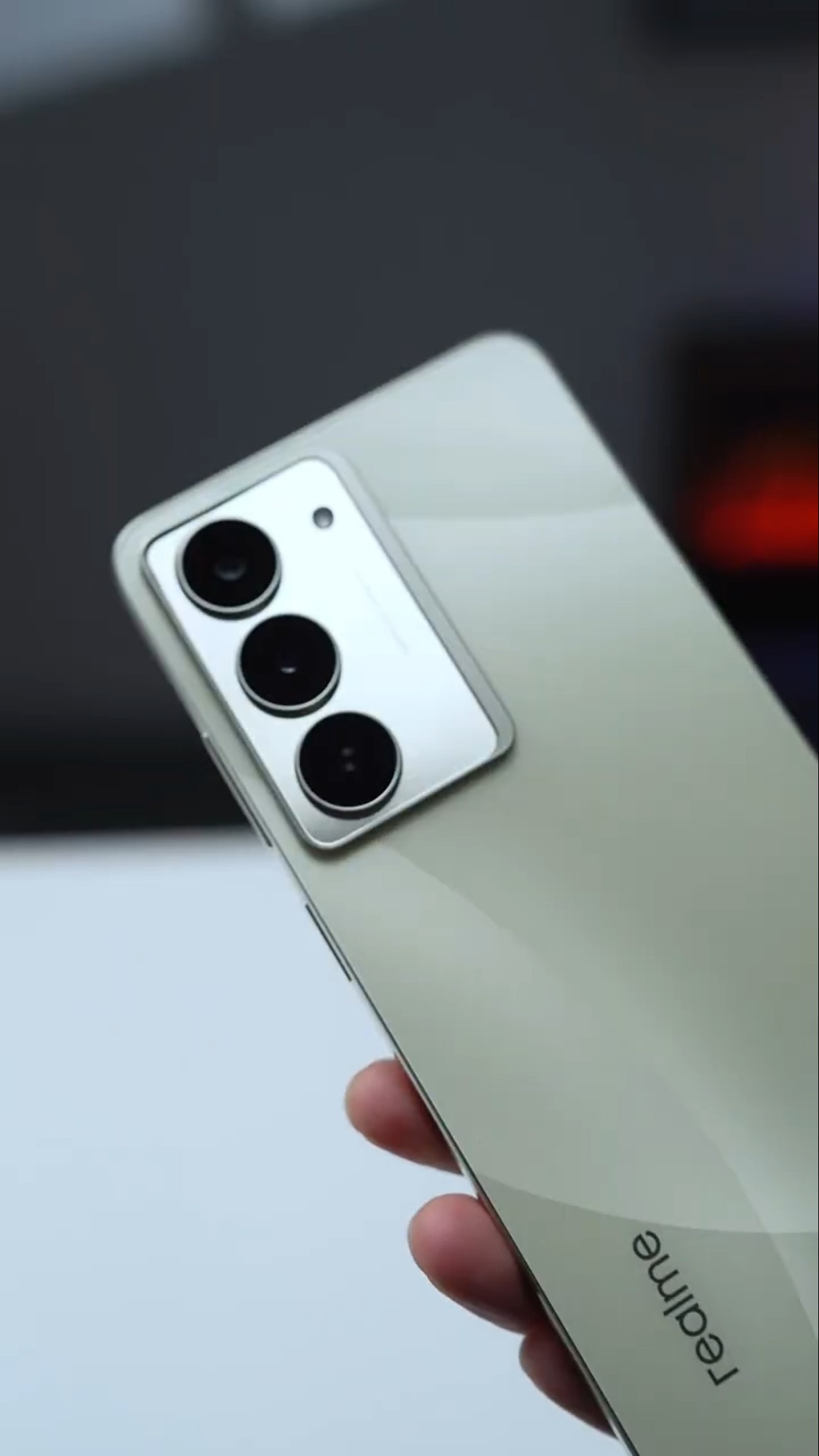 Today's thousand-yuan phones are really sturdy! Realme V60Pro is a durable little hot hatch  #shorts