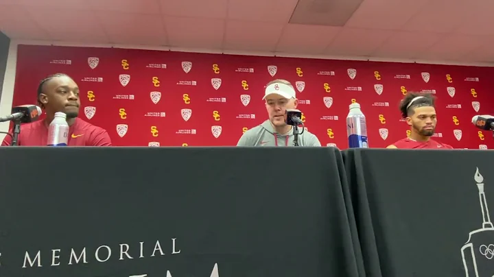 Lincoln Riley, Caleb Williams and Solomon Byrd pos...