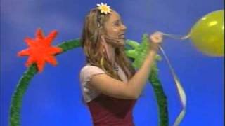 Hi-5 Charli Balloon Bouncing