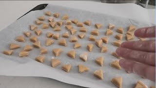 HOW TO MAKE CAT TREATS!