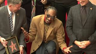 As he gets Hollywood Walk of Fame star, Snoop Dogg thanks ... himself