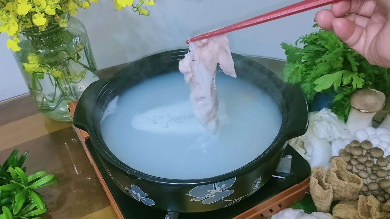 107. 米湯鍋                         沒有厚重的油膩感,補而不燥,潤而不膩；必備靈魂醬汁值得收藏.