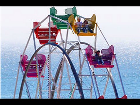 cruz ferris santa wheel boardwalk beach