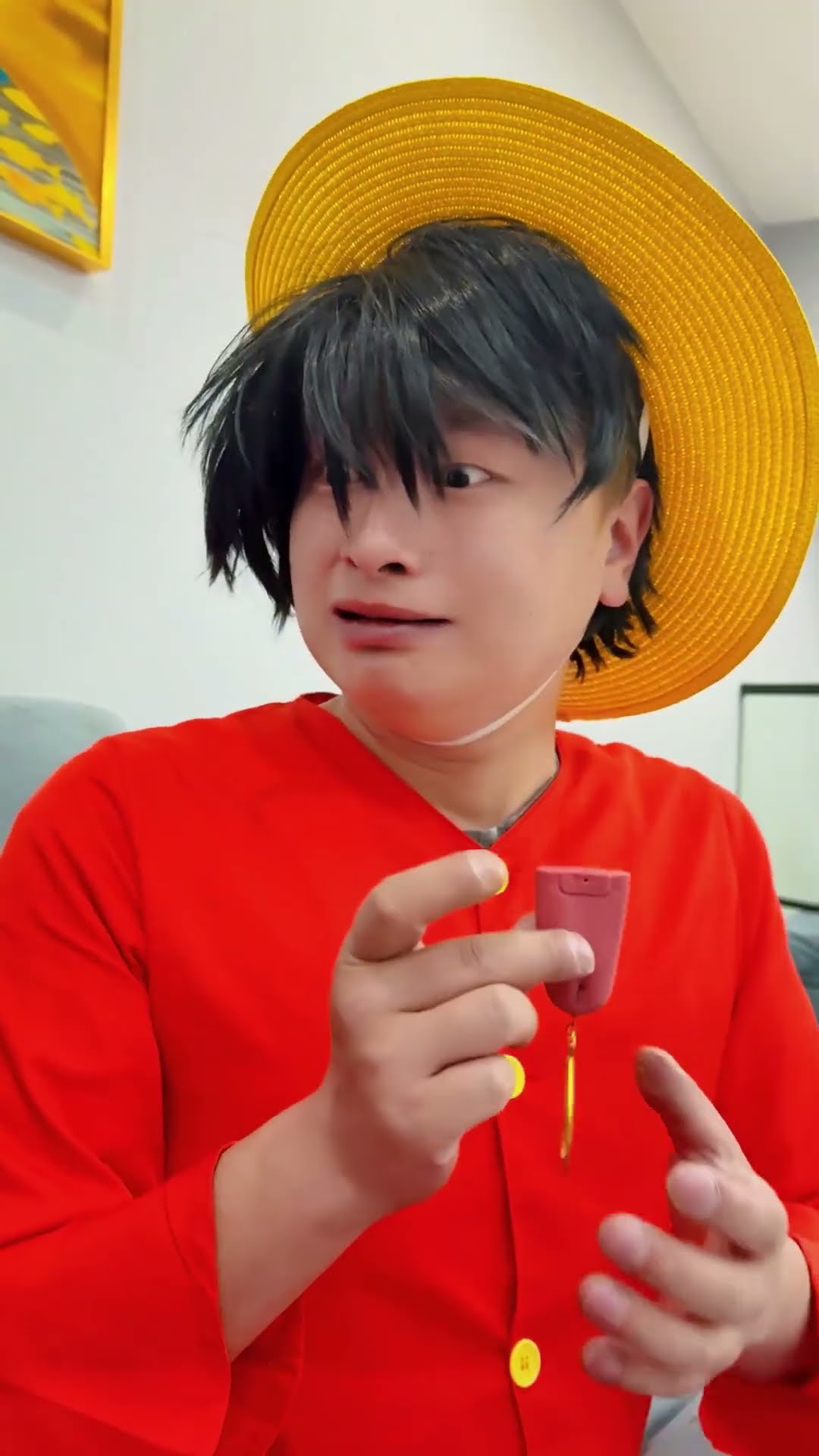 果果的假舌头太吓人了#海贼王#路飞