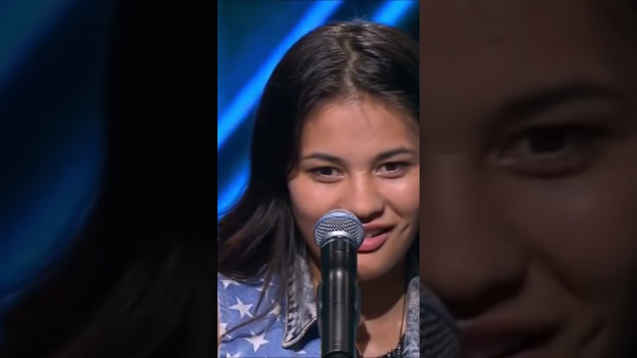 When Natalia Kills sang in cursive 👀 - The X Factor NZ |  