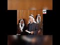 سيدي واقف أنا ابابك يمين كلك حنان بحضرتك أذرف دمع يا سيدي وأشكي الزمان وصفي التل سيدي واقف أنا ابابك يمين كلك حنان بحضرتك أذرف دمع يا سيدي وأشكي الزمان وصفي التل