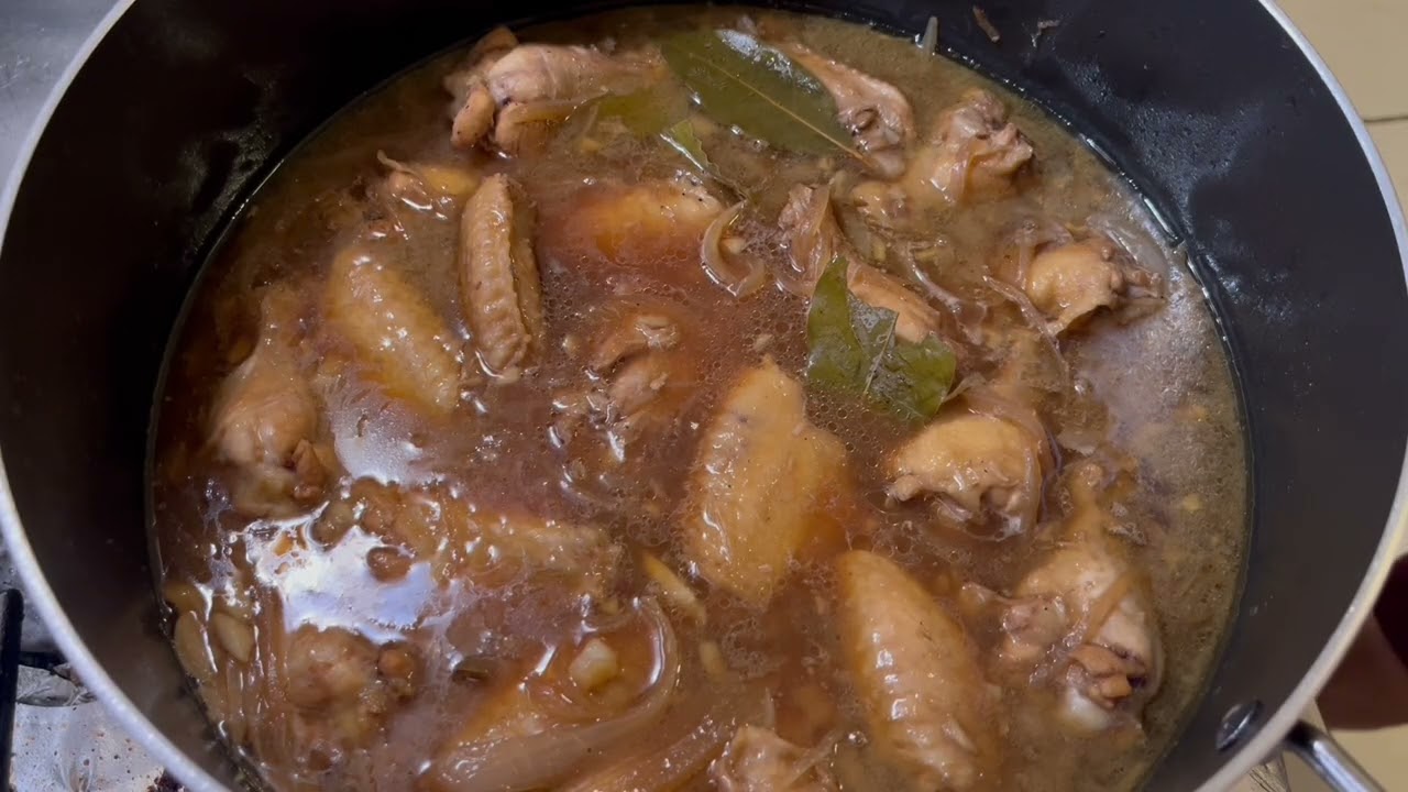 Chicken Adobo with Quail egg & Chicken Liver (Home Cooking)