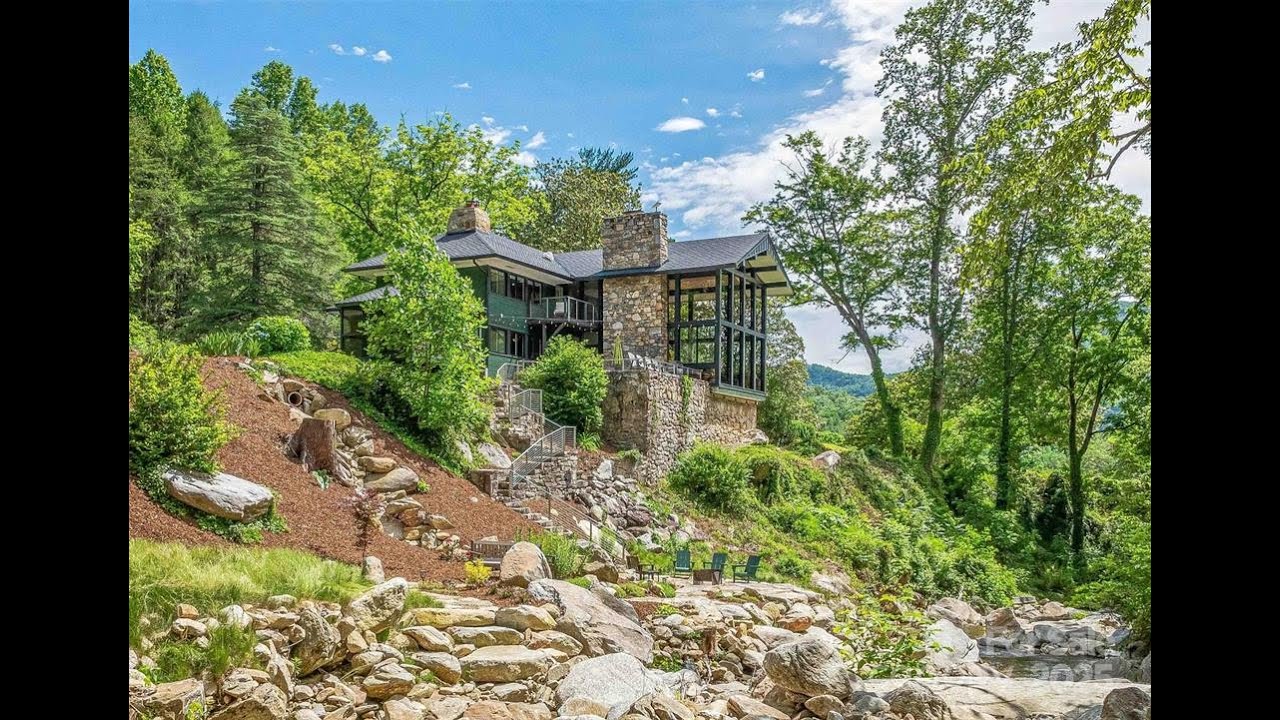 400 KINGS DRIVE LAKE LURE NC