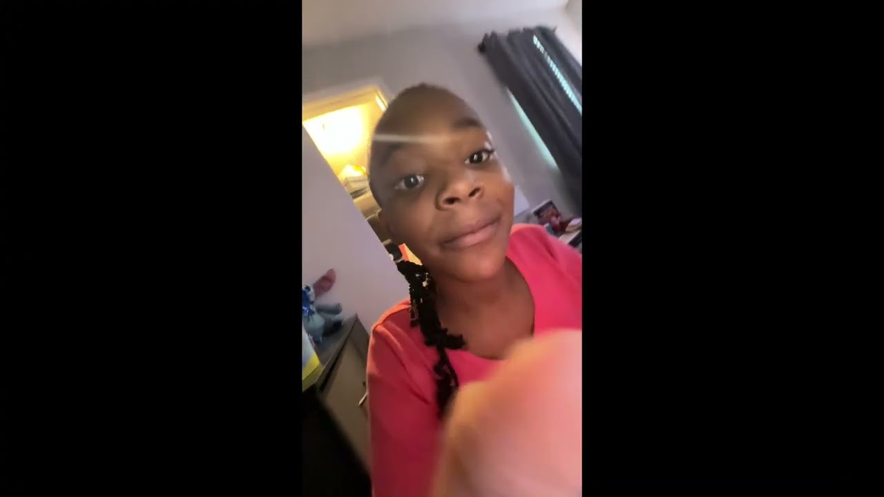 clean my room with me😁