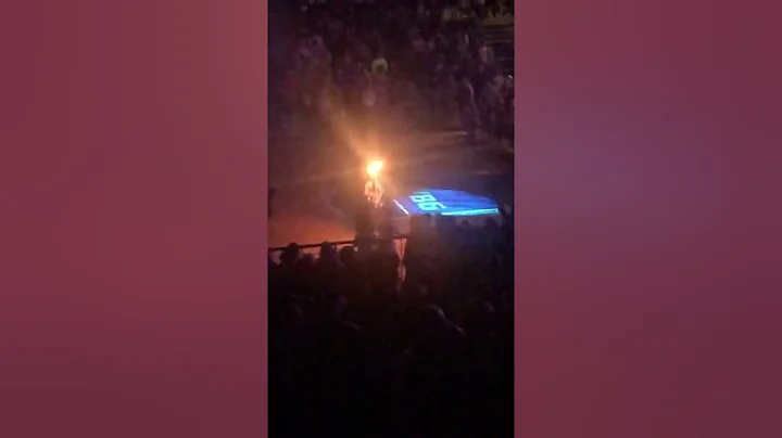 QHS basketball intro