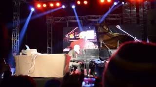 Watch Jordan Rudess Through Her Eyes video