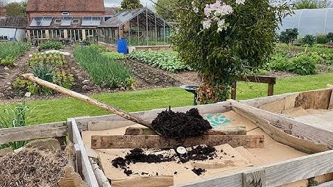 Compost making and results from varied sizes of heap